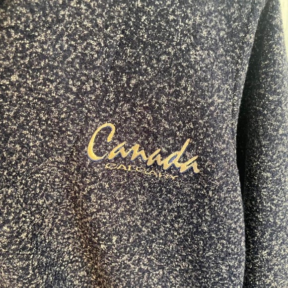 Vintage 70s / 80s Style Canada Calgary Collared wool like sweater jacket - Picture 2 of 4